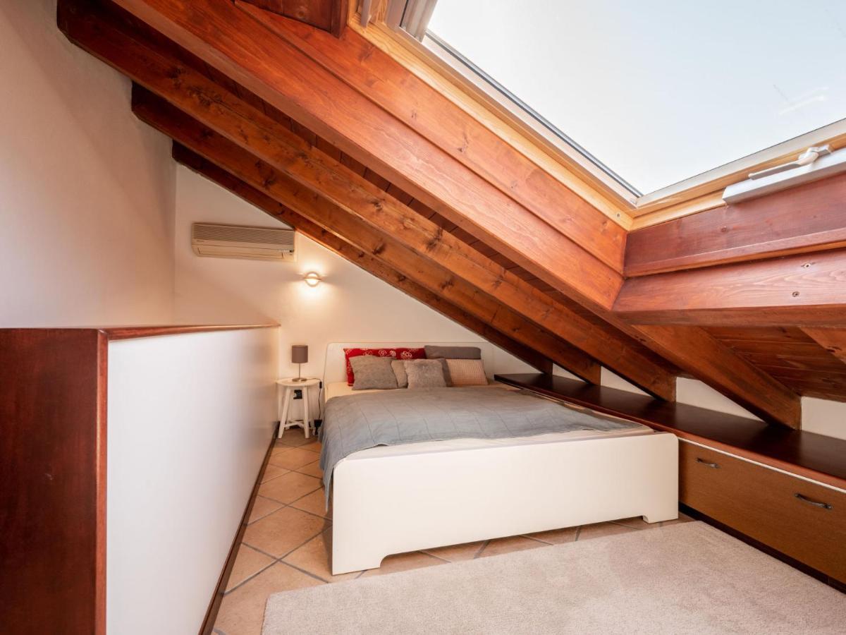 Apartment Borgo San Giulio By Interhome Pettenasco Exterior photo